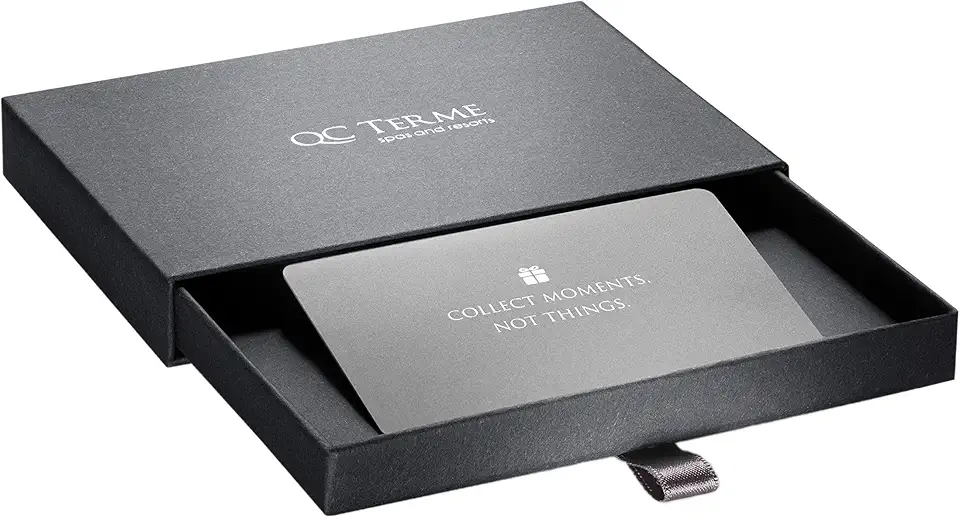 QC Terme Ingresso Benessere Giornaliero di Coppia, Valido 24 Mesi, Esperienza Benessere in Elegante Cofanetto Regalo